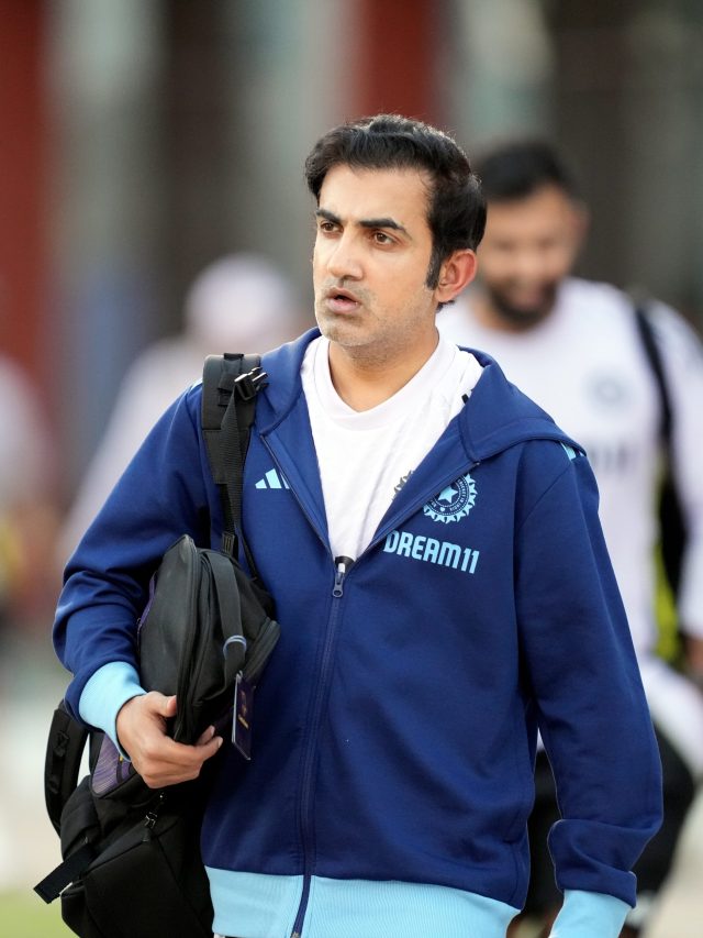 पाकिस्तान के साथ क्रिकेट खेलने पर गौतम हुए 'गंभीर', बोले- मैच होते रहेंगे, पर...