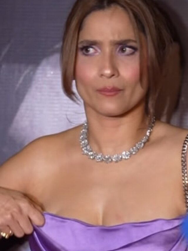 अंकिता लोखंडे का Oops मोमेंट, सीने पर दिखा लाल निशान, चकराए फैन्स