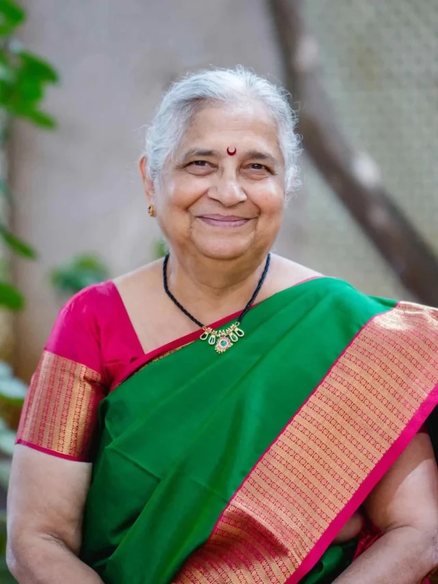 সুধা মূর্তির এই টিপস মানলেই ছেলে-মেয়ে হবে মানুষের মতো মানুষ