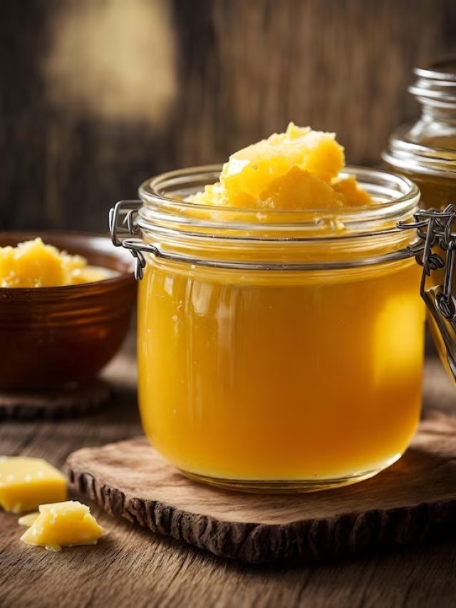 গরমে রোজ ঘি খাচ্ছেন? শরীরে কী হয় জানলে...