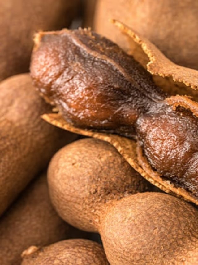 মুখে লাগান তেঁতুল, টানটান যৌবন থাকবে আজীবন, রইল সিক্রেট