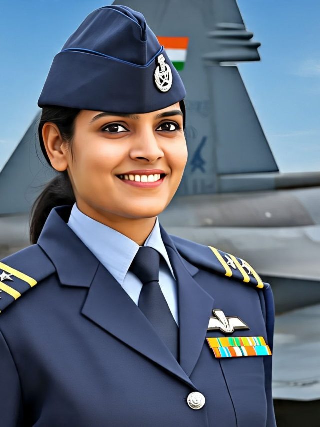 स्क्वाड्रन लीडर सीनियर होता है या विंग कमांडर, जानें रैंक?