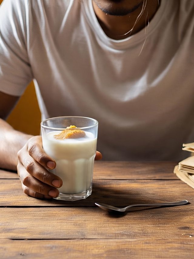 দুধের সঙ্গে গুড় মিশিয়ে খেলে এসব উপকার পাওয়া যায়, জেনে নিন