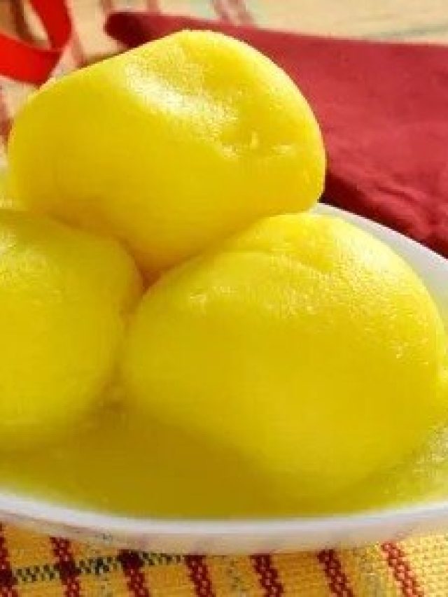 হিমসাগর আম দিয়ে রসগোল্লা বানান  এভাবে, গপাগপ  মুখে পুরবেন