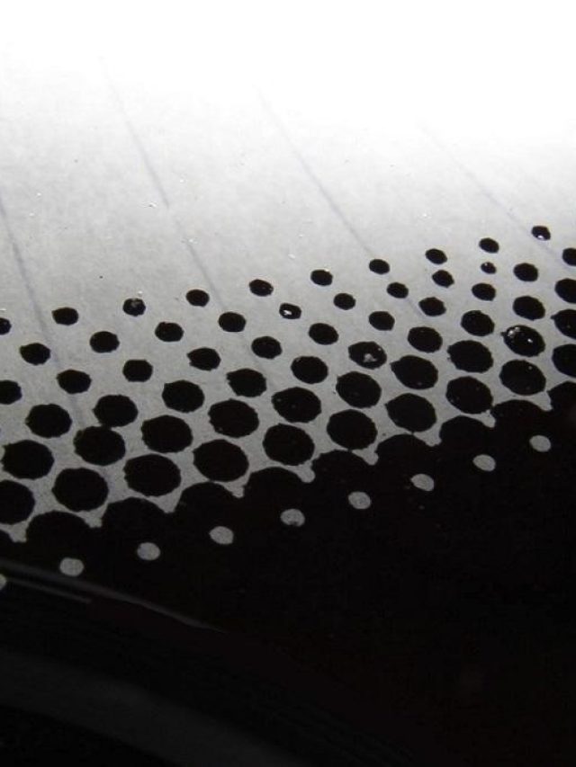 कार के शीशे पर क्यों होते हैं 'ब्लैक डॉट्स'? जानिए क्यों है ये जरूरी