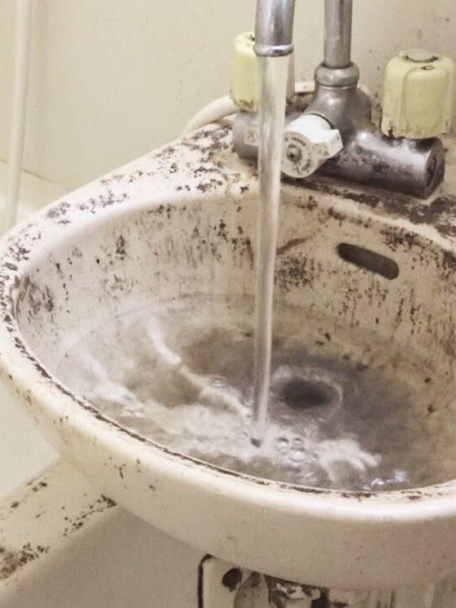 নোংরা বেসিন ঝকঝকে হবে কয়েক সেকেন্ডে, কীভাবে?