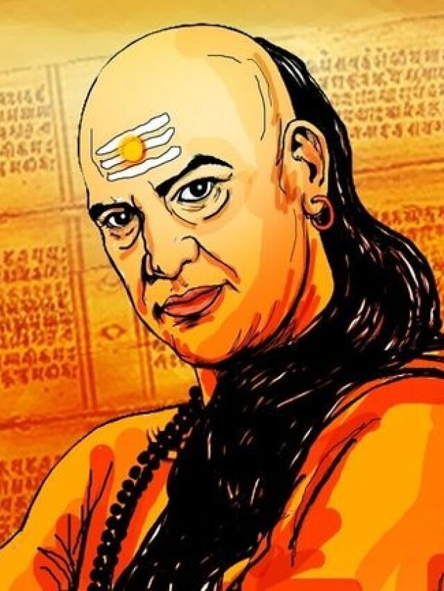 इन 7 लोगों को सोता देखें तो तुरंत जगा दें, गांठ बांध लें ये जरूरी बातें