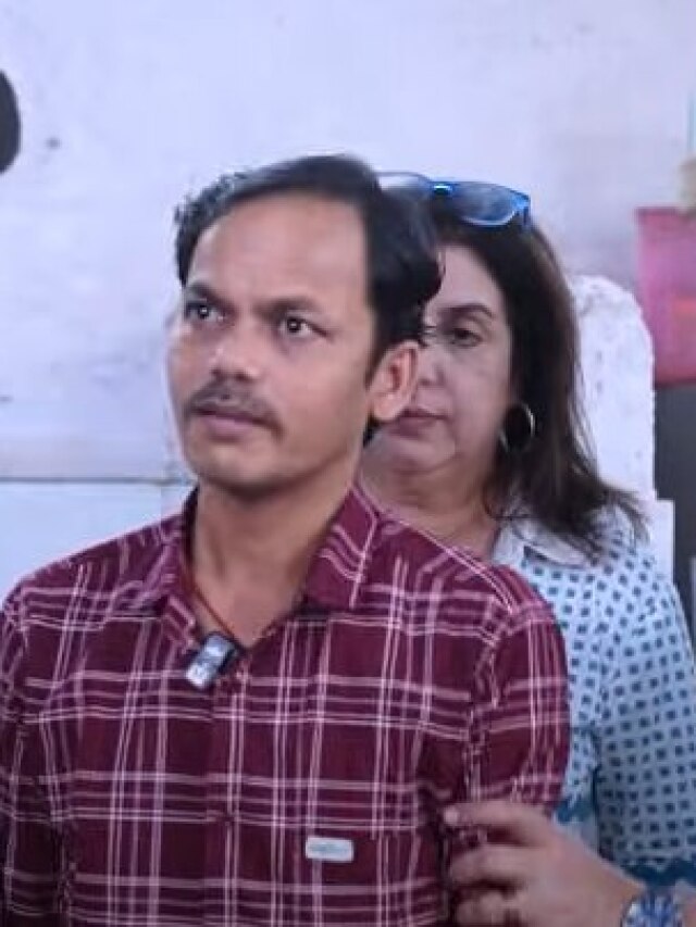 मुकेश छाबड़ा ने फराह खान के कुक दिलीप को दिया धक्का? पीछे पड़े ट्रोल्स, बोले- रूड बिहेवियर