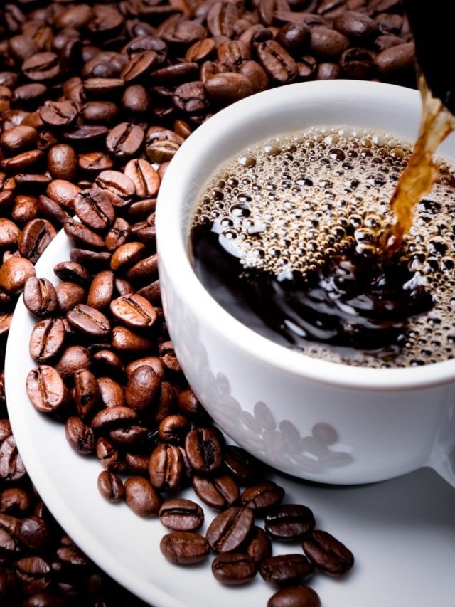 থাইরয়েডের ওষুধ খাওয়ার পর ভুলেও খাবেন না এই খাবারগুলি