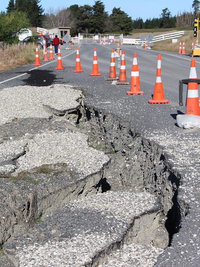 पाकिस्तान में बार-बार भूकंप क्यों आ रहा है?