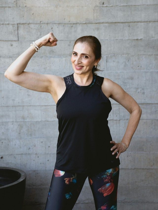 হাড় মজবুত করতে এই ফলটি খান, দুধ-দইয়ের চেয়েও বেশি ক্যালসিয়াম