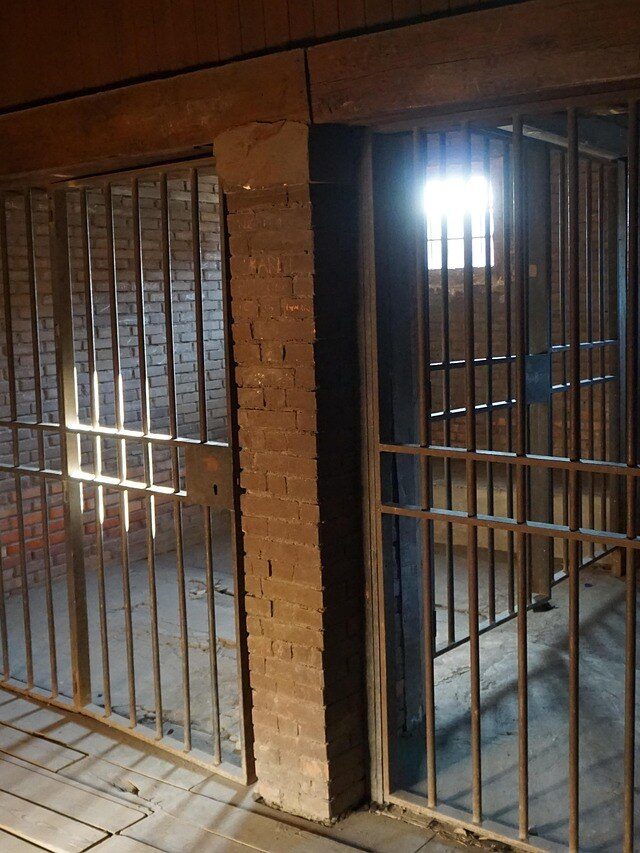 पाकिस्तान के जेलों में कितने हिंदुस्तानी कैद हैं? 49 आम नागरिक और...