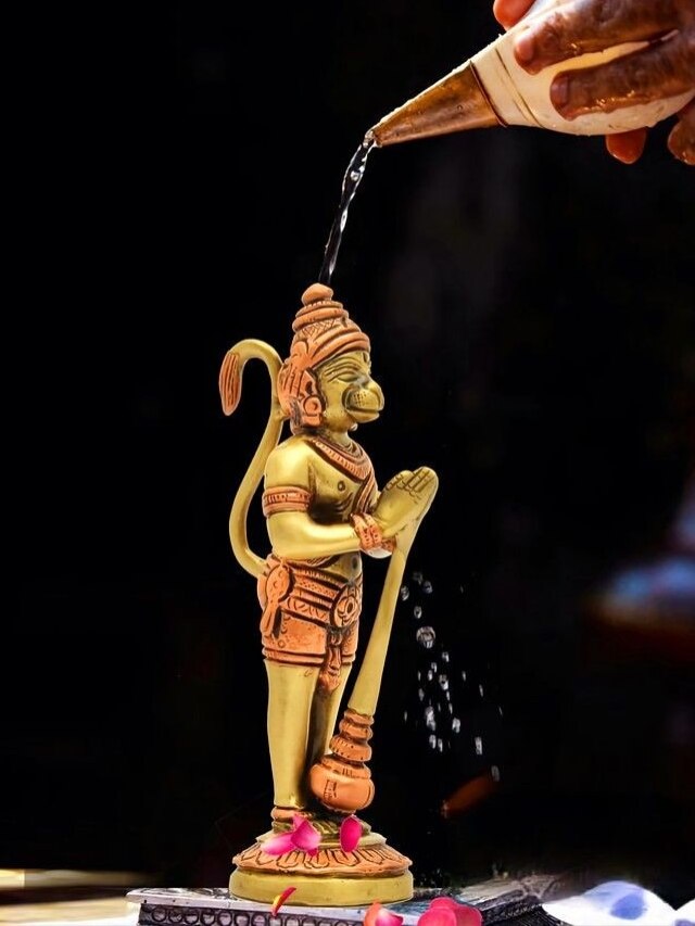 पहला बड़ा मंगल कल, इन 4 राशियों को धनलाभ का वरदान देंगे बजरंगबली