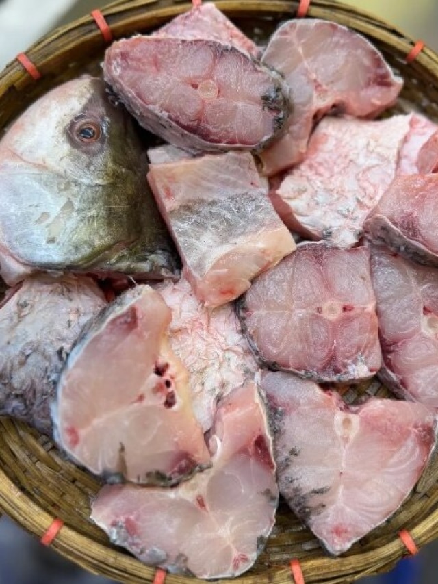 মাছের এই অংশ খেতে নেই, অনেক বাঙালিই জানেন না