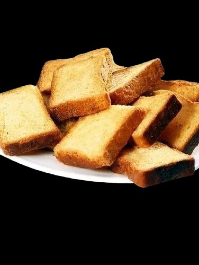 বাড়িতে প্রেসার কুকারেই বানান টোস্ট বিস্কুট, টেকনিকটা জেনে নিন