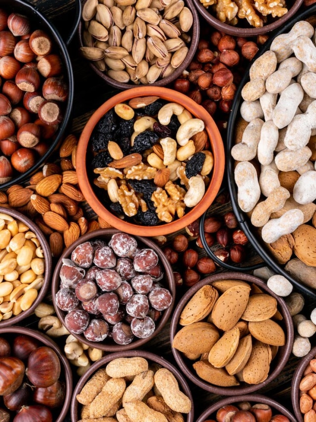 गर्मियों में इस तरह से खाएं ड्राई फ्रूट्स, शरीर में दिनभर बनी रहेगी एनर्जी