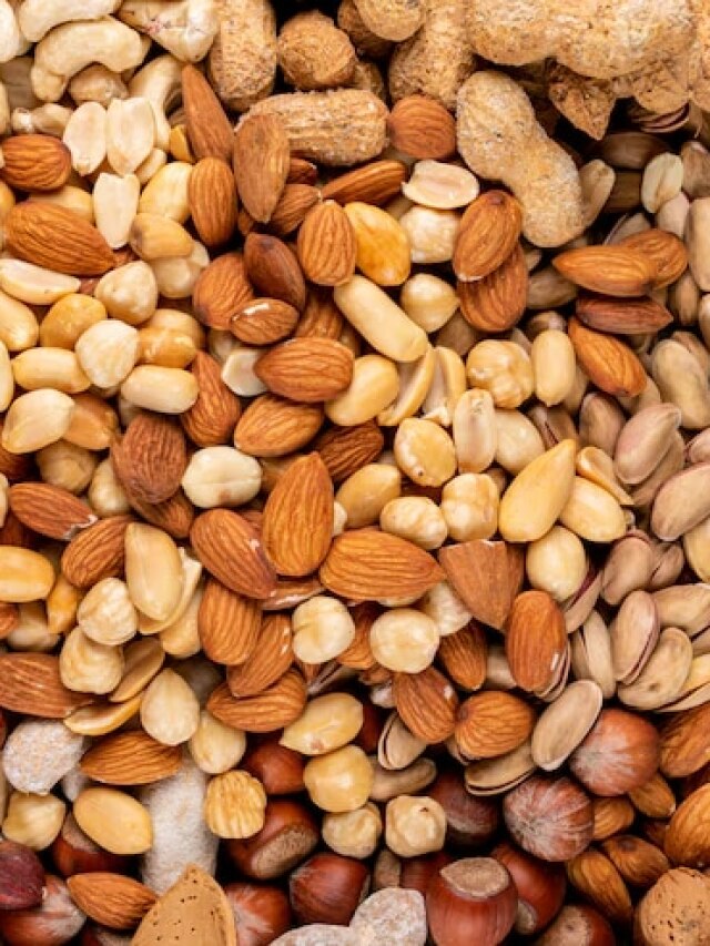 वर्कआउट से पहले खाएं ये ड्राई फ्रूट्स, शरीर में बनी रहेगी एनर्जी