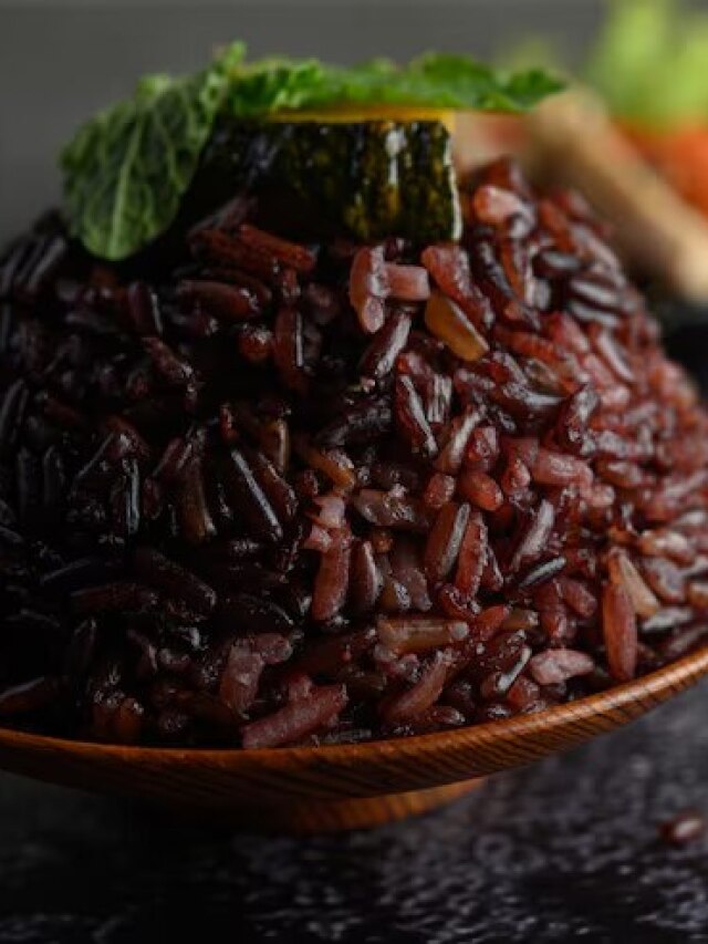 खाना शुरू कर दें ये ब्लैक फूड्स, पूरी सर्दी बीमारियां रहेंगी दूर