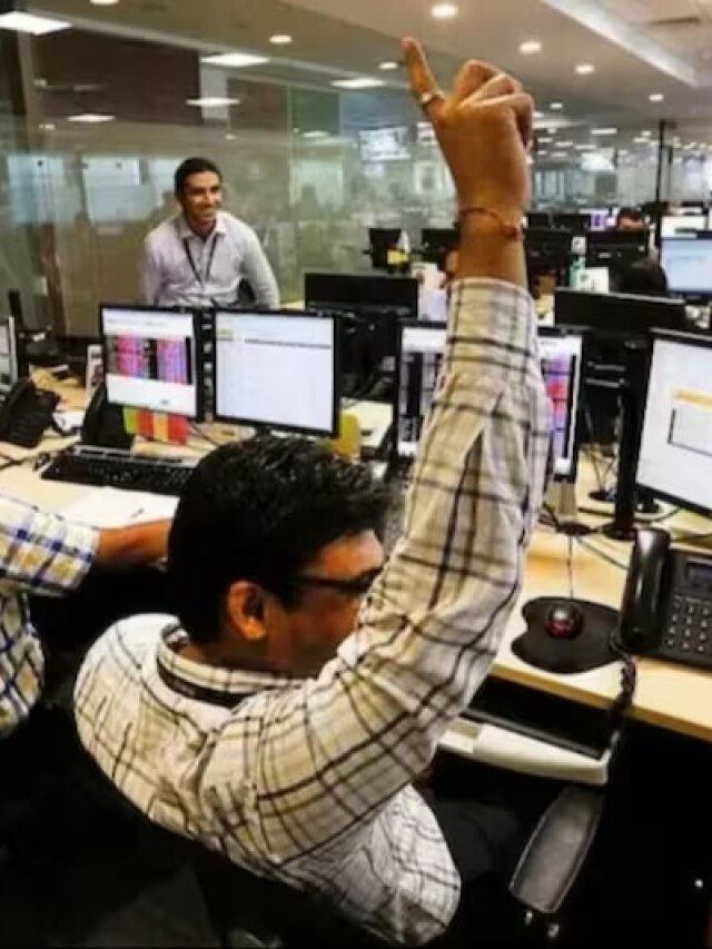 4 महीने में पैसा डबल... अब 52वीक के हाई पर पहुंचा ये शेयर, निवेशक खुश!