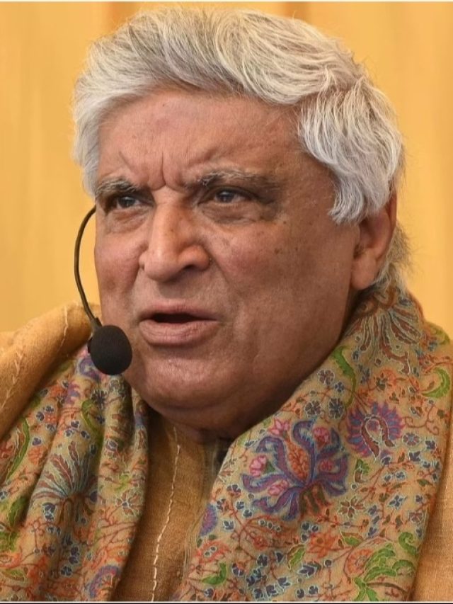 एक बार में 18 बियर पी जाते थे जावेद अख्तर, बाहर निकला पेट तो किया अनोखा इलाज