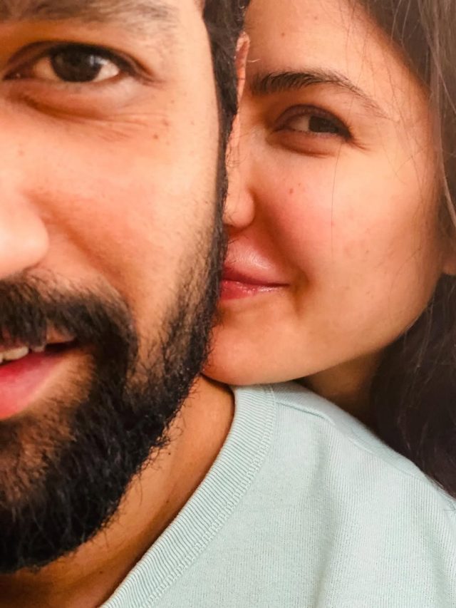 विक्की की बांहों में कटरीना कैफ, पति संग हुईं रोमांटिक, केमिस्ट्री पर दिल हारे फैंस, Photo