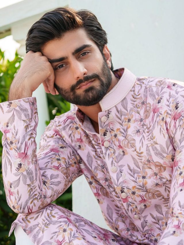 कौन है ये हैंडसम हंक? एंटरटेनमेंट की दुनिया में छाने को तैयार, एक्टिंग से मचाएगा धमाल?