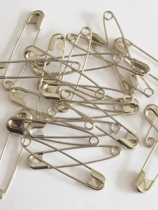 একটা সেফটি পিনই আপনার সম্মান বাঁচাতে পারে, জানুন কীভাবে