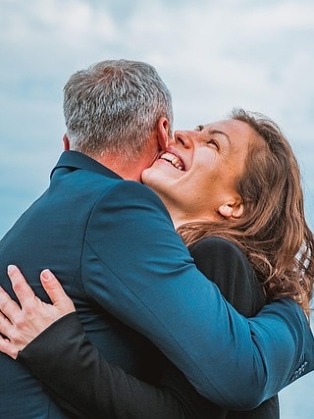 50 के बाद फिट और हेल्दी रहना चाहते हैं? खाएं ये चीजें