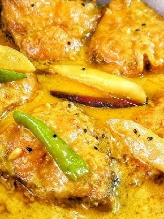 এভাবে কাঁচা আম দিয়ে বানান মাছের ঝোল, ভাত বেশি খাবেন