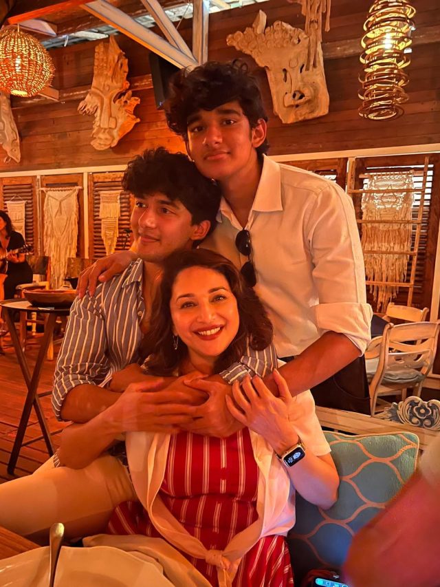 फिल्म में माधुरी का ड्रग सीन देखकर चकराए थे बेटे, पूछा- अजीब हरकतें क्यों कर रही मां?