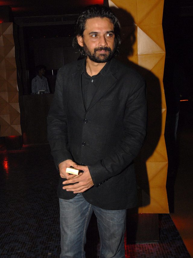 'मैं चांद के अंधेरे...', निधन से 3 महीने पहले मुकुल देव ने किया था ये पोस्ट, देख इमोशनल हुए फैंस