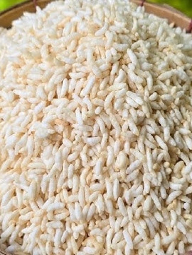 রোজ সকালে খান একমুঠো মুড়ি, শরীরে কী কী হবে জানেন?