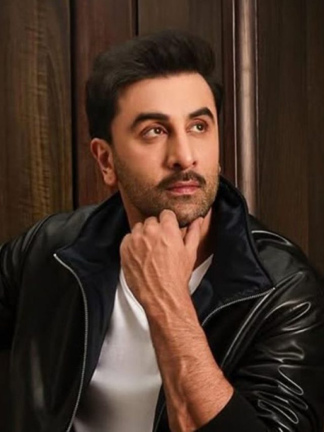 बोरिंग-बेकार है रणबीर कपूर का ब्रांड ARKS? यूजर्स को नहीं आ रहा पसंद, बोले- पैसे बर्बाद