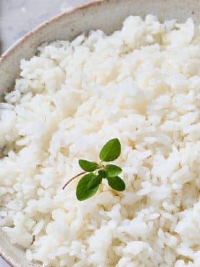 ভাত বেশি সেদ্ধ হয়ে গিয়েছে? ঝরঝরে হবে মাত্র ৩ হ্যাকসে