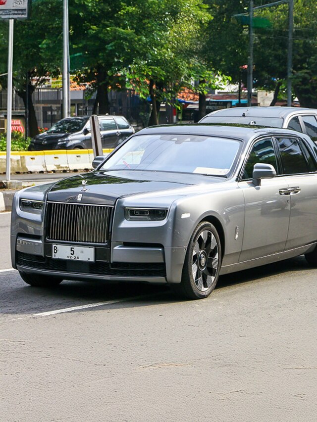 Rolls-Royce at half price? These luxury cars are now within reach for Indians