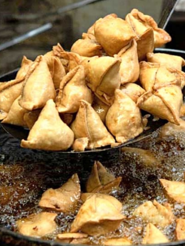 সিঙাড়া বা সামোসার আসল নাম কী? শিক্ষিতরাও জানেন না