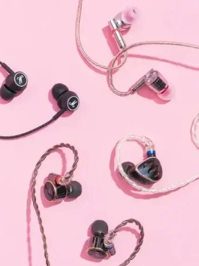 হেডফোন আর ইয়ারফোন কি একই জিনিস? না গুলিয়ে জেনে নিন সঠিকটা