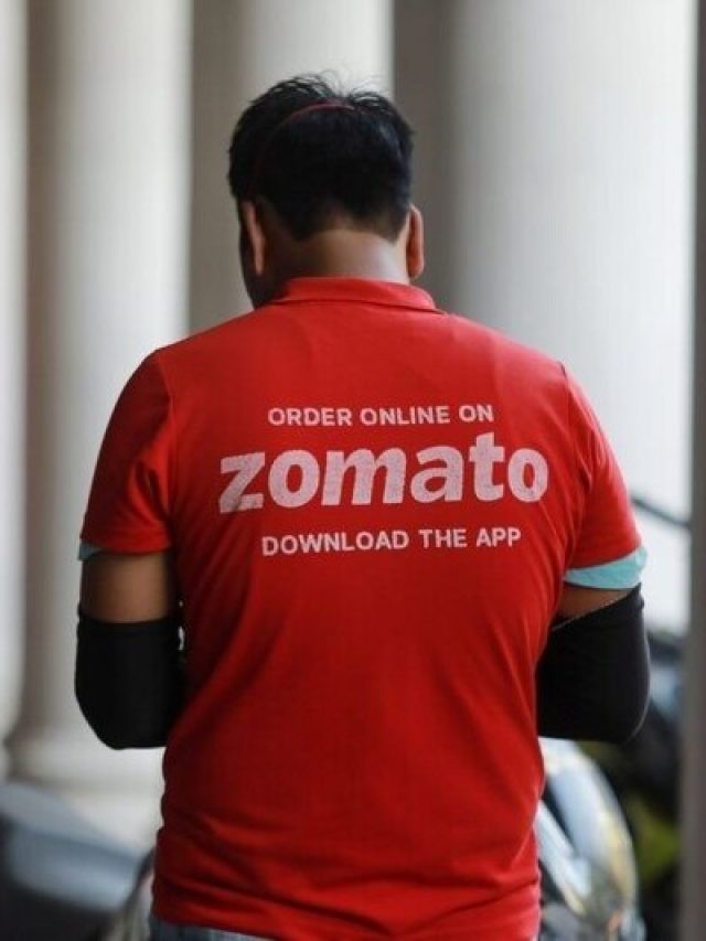 कभी एक लाख कमाता था शख्स और अब है डिलीवरी बॉय, सोशल मीडिया पर लोग कर रहे तारीफ!