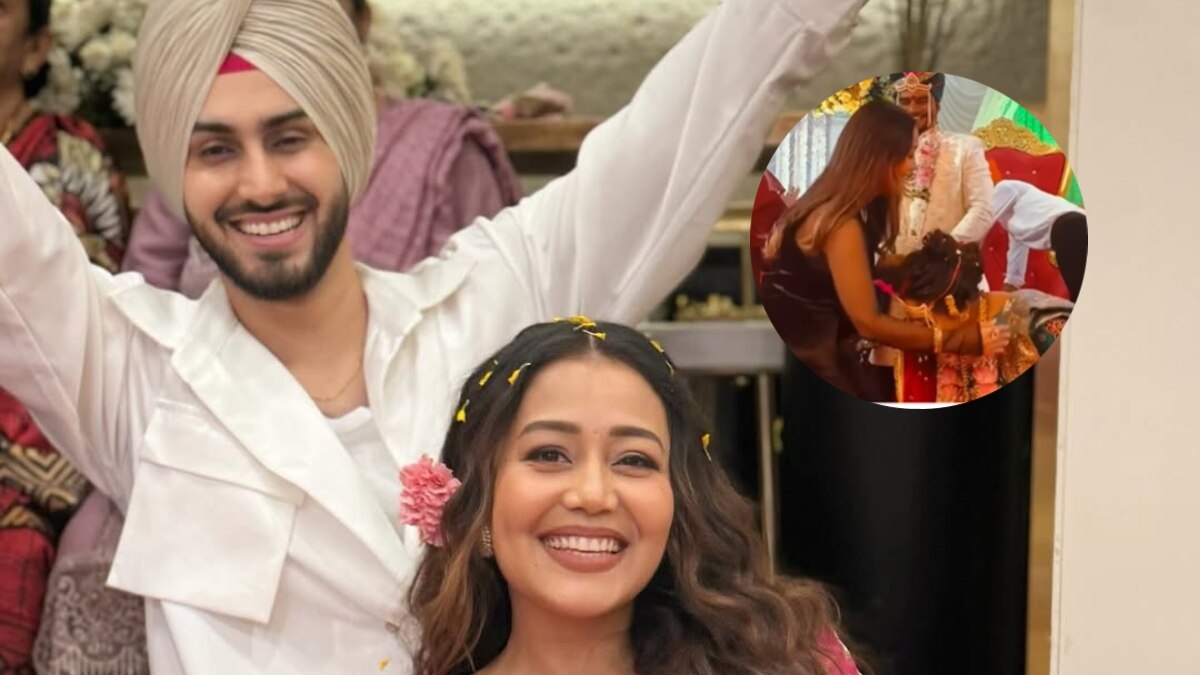 पति संग ड्राइवर की शादी में पहुंचीं नेहा कक्कड़, दुल्हन ने छुए पैर, दिया खास गिफ्ट