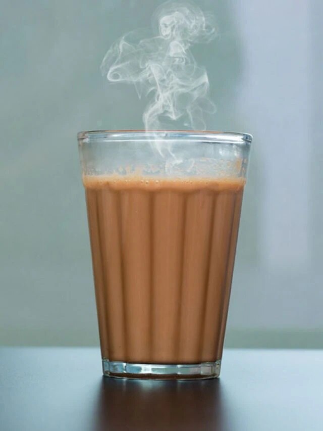 সারাদিনে সব থেকে বেশি কত কাপ চা খেলে শরীরের ক্ষতি হয় না?