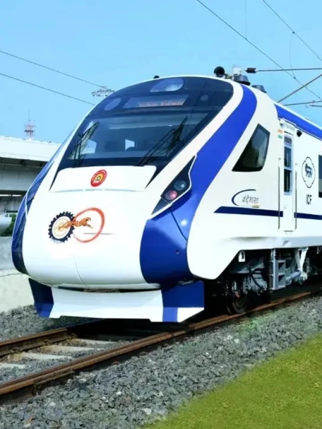 এই রুটের বন্দে ভারতের ভাড়া সবচেয়ে কম, আজই টিকিট কাটুন