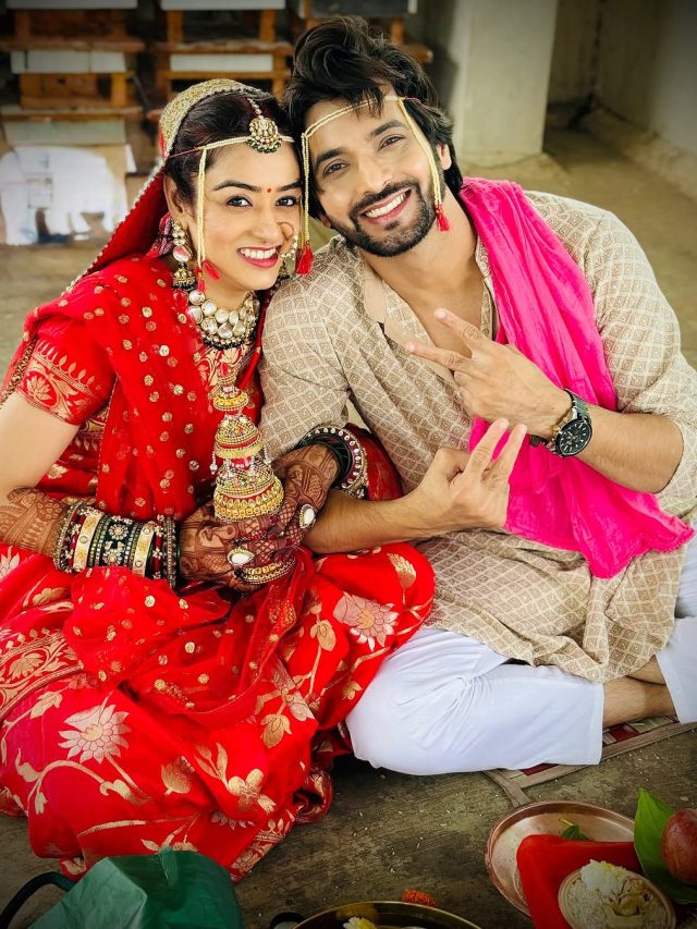 TV कपल ने दोबारा रचाई शादी, त्र्यम्बकेश्वर मंदिर में भरी पत्नी की मांग, फिर बने दूल्हा-दुल्हन