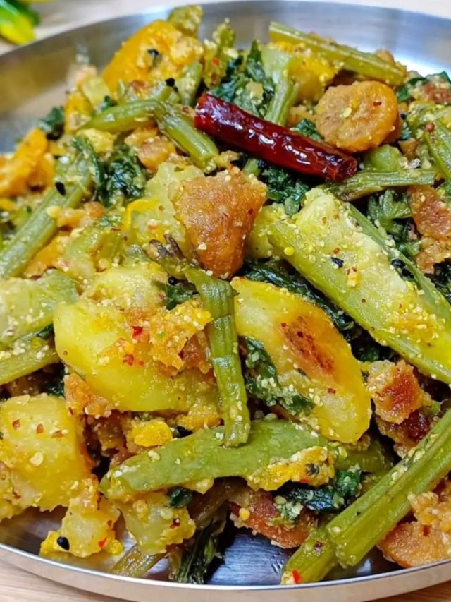 এভাবে বানান নিরামিষ লাউ শাক চচ্চড়ি, ভাত উঠবে এক থালা