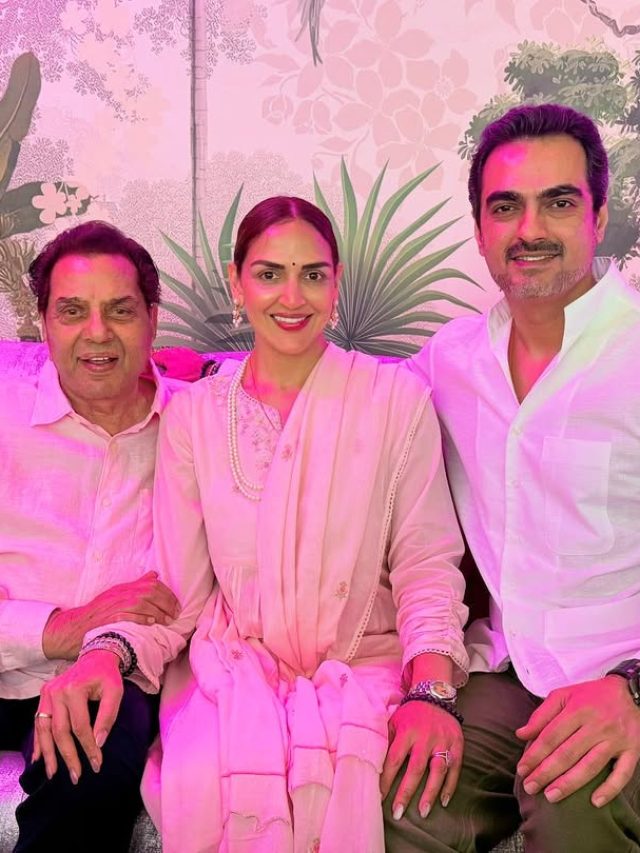 Ex हस्बैंड से रूबरू हुईं ईशा देओल, साथ थे पापा धर्मेंद्र, फोटो शेयर कर बोलीं- मेरे बच्चों के...