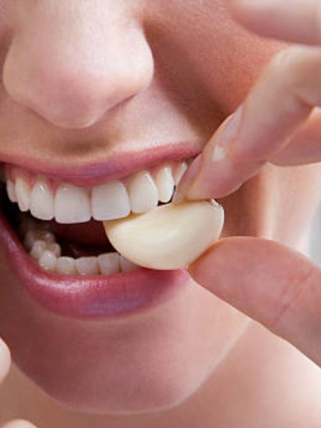 রসুন খেলে শরীরের মধ্যে এসব ঘটে, এতদিন কি জানতেন না?