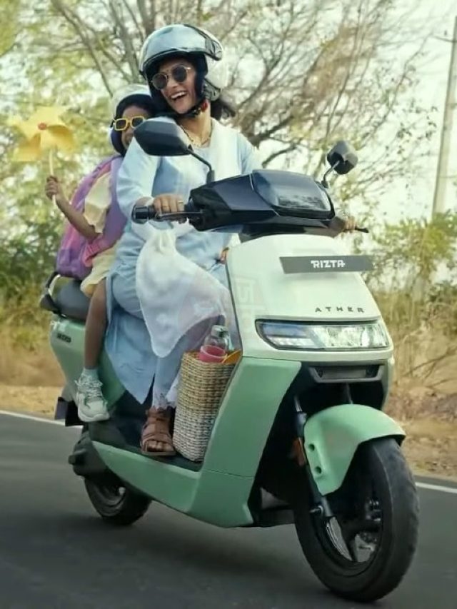 इस फैमिली इलेक्ट्रिक स्कूटर के दीवाने हुए लोग! बिक गए 1 लाख यूनिट