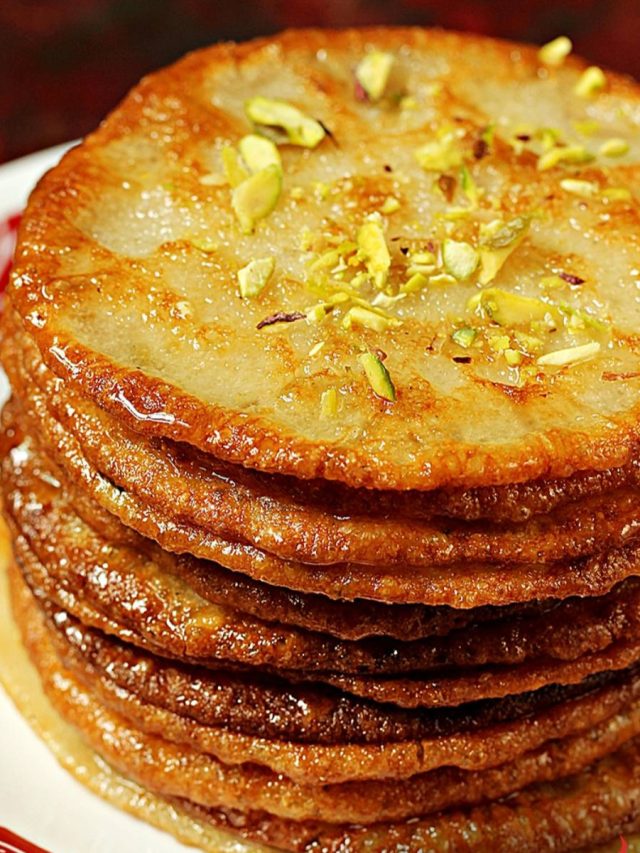 'মাসীমা'র সেই মালপোয়া বানান এবার রথে, রইল সহজ রেসিপি