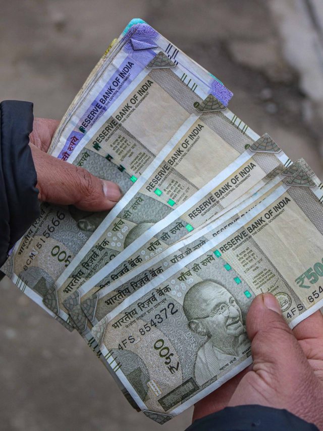 रोजाना रात में करें ये 3 काम, खुल जाएंगे भाग्य के द्वार