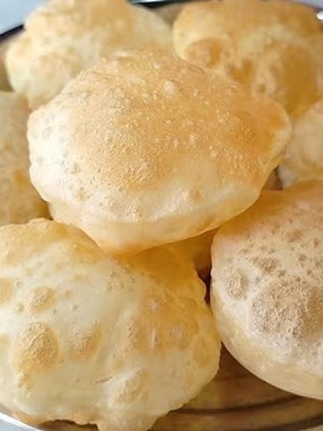 লুচির নাম লুচি কীভাবে হল? বহু  বাঙালিই জানেন না