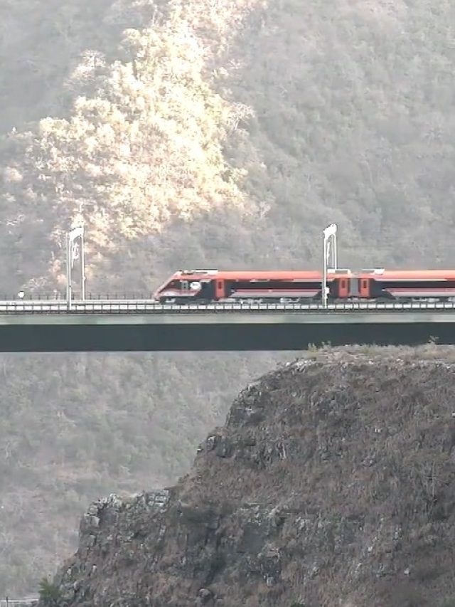 दुनिया के सबसे ऊंचे चिनाब ब्रिज से जाने वाली वंदे भारत ट्रेन का किराया कितना है?